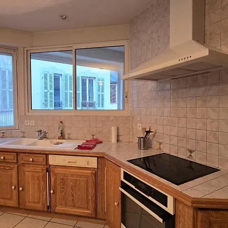 Appartement Grand - Centre - Thermes - Aquensis - Parking Prive